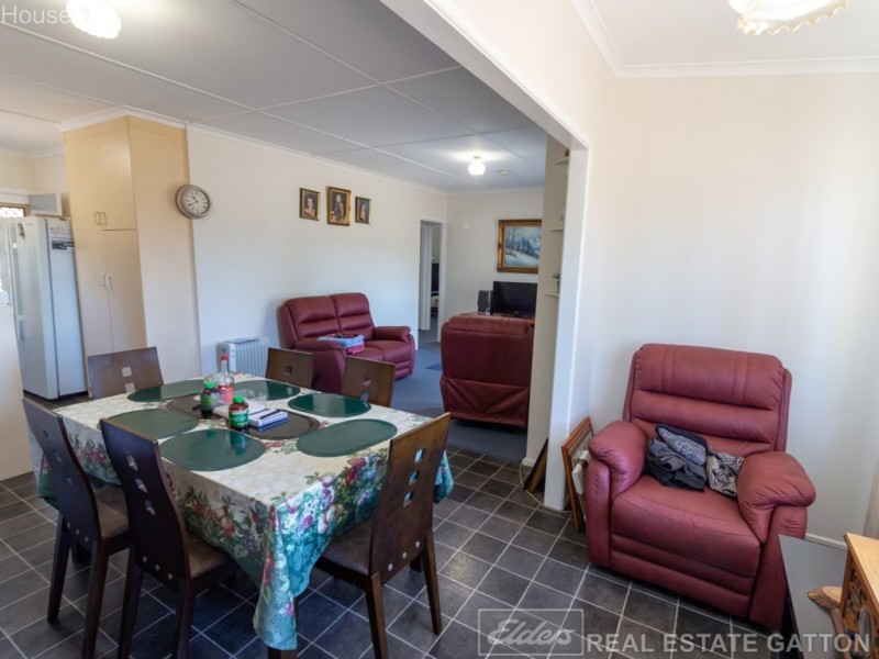 16 Court Ave South, Prenzlau QLD 4311