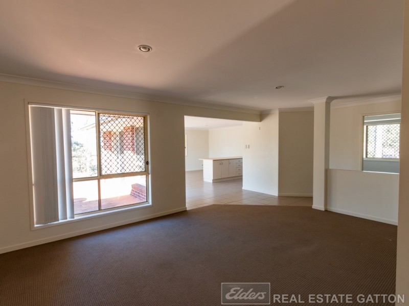 6 Boysen Court, Adare QLD 4343