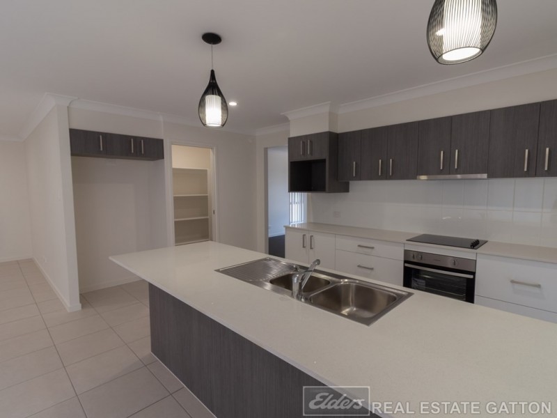 20 Jacana Drive, Gatton QLD 4343