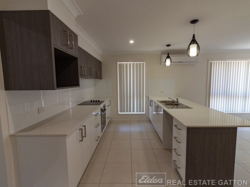 20 Jacana Drive, Gatton QLD 4343