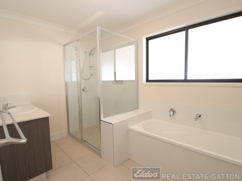 20 Jacana Drive, Gatton QLD 4343