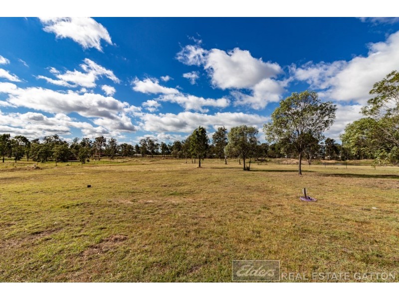 20 Jacana Drive, Gatton QLD 4343