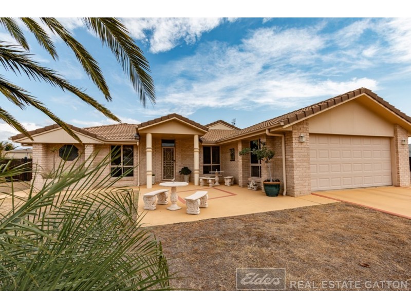 45 Parklea Drive, Placid Hills QLD 4343