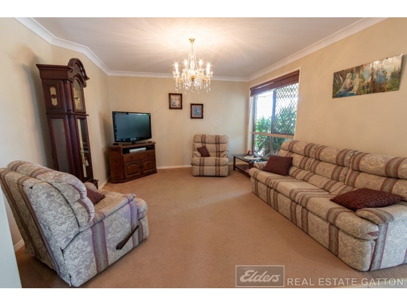 45 Parklea Drive, Placid Hills QLD 4343