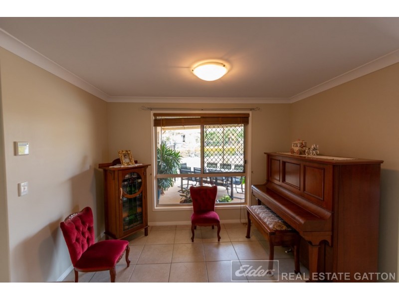 45 Parklea Drive, Placid Hills QLD 4343
