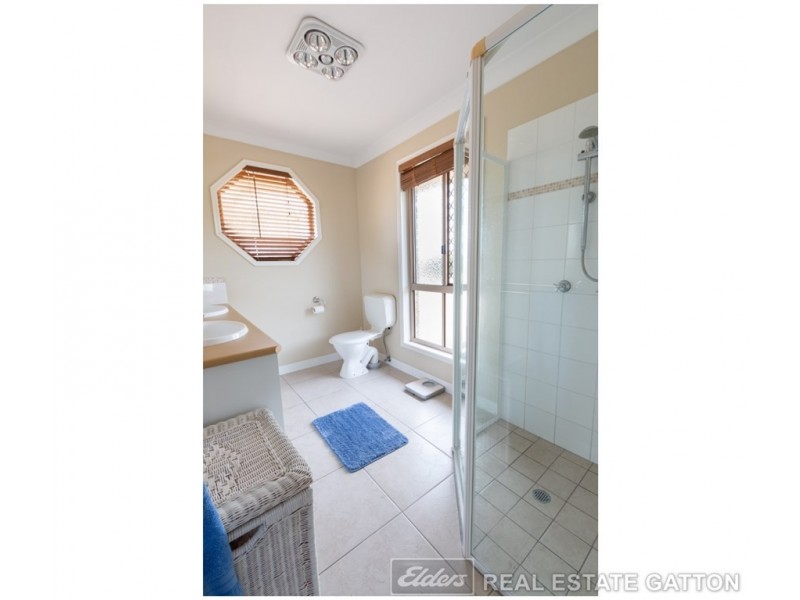 45 Parklea Drive, Placid Hills QLD 4343