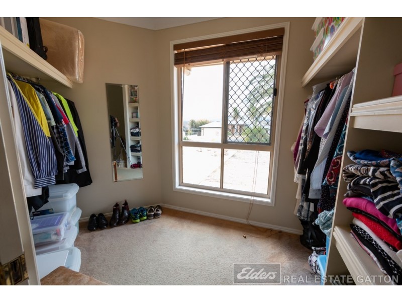 45 Parklea Drive, Placid Hills QLD 4343