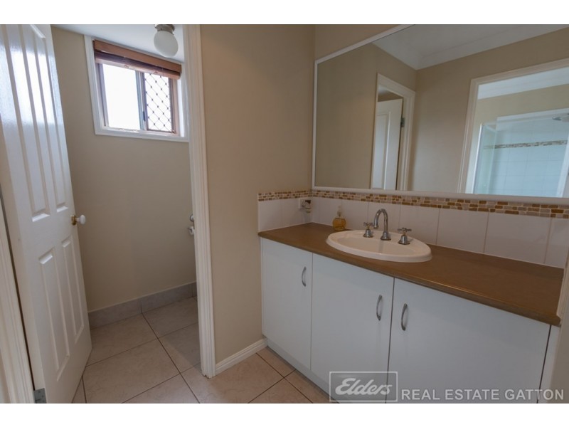 45 Parklea Drive, Placid Hills QLD 4343