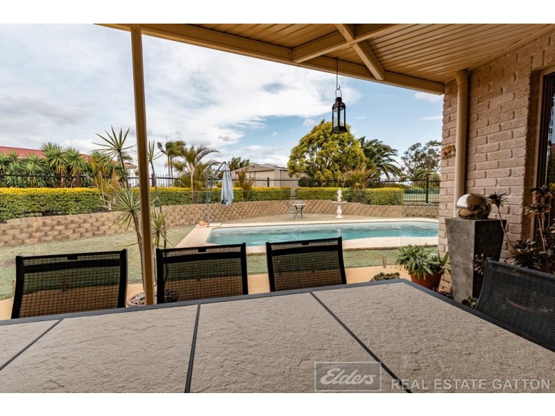 45 Parklea Drive, Placid Hills QLD 4343