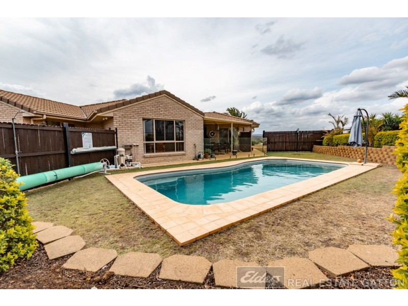 45 Parklea Drive, Placid Hills QLD 4343