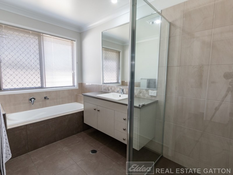 7 Sharoy Court, Gatton QLD 4343
