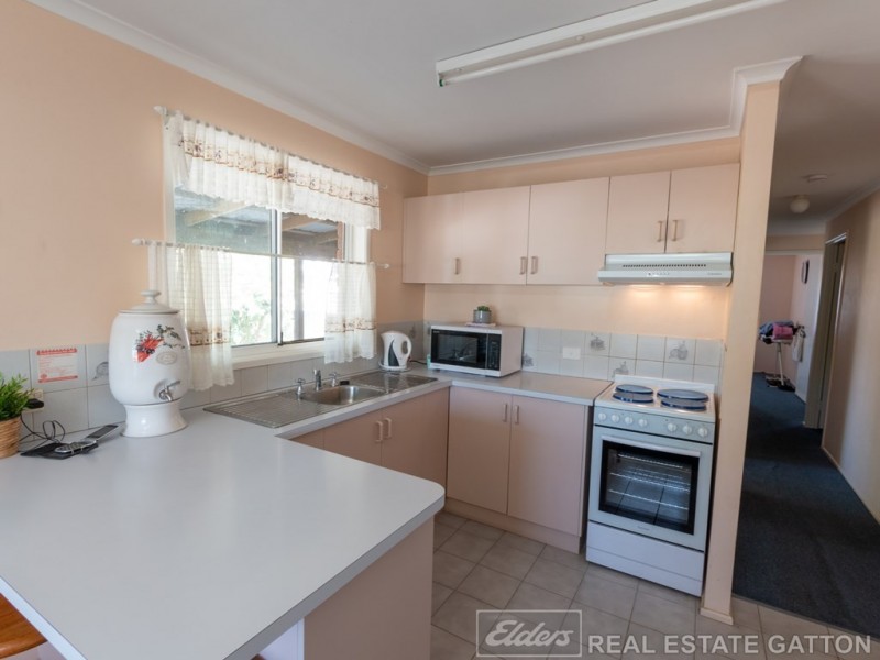 38 Hunter Street, Gatton QLD 4343