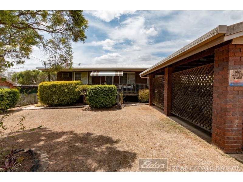 38 Hunter Street, Gatton QLD 4343