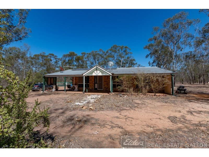 12 Lewis Court, Lockyer Waters QLD 4311