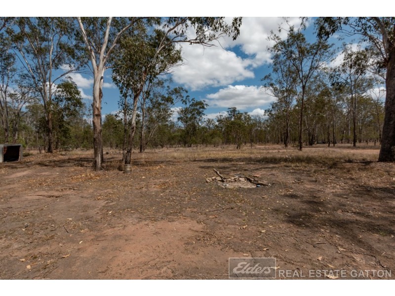 12 Lewis Court, Lockyer Waters QLD 4311