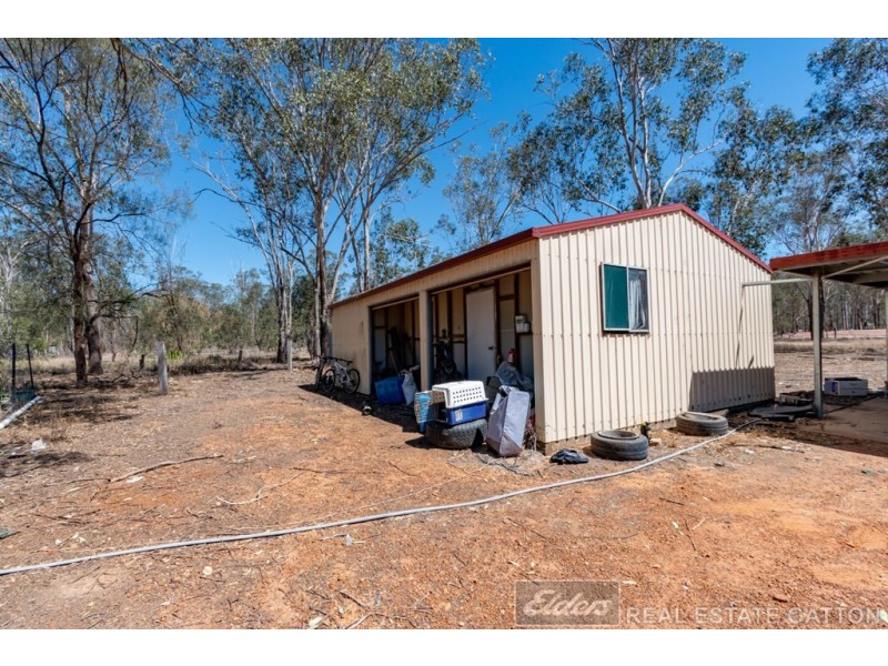 12 Lewis Court, Lockyer Waters QLD 4311