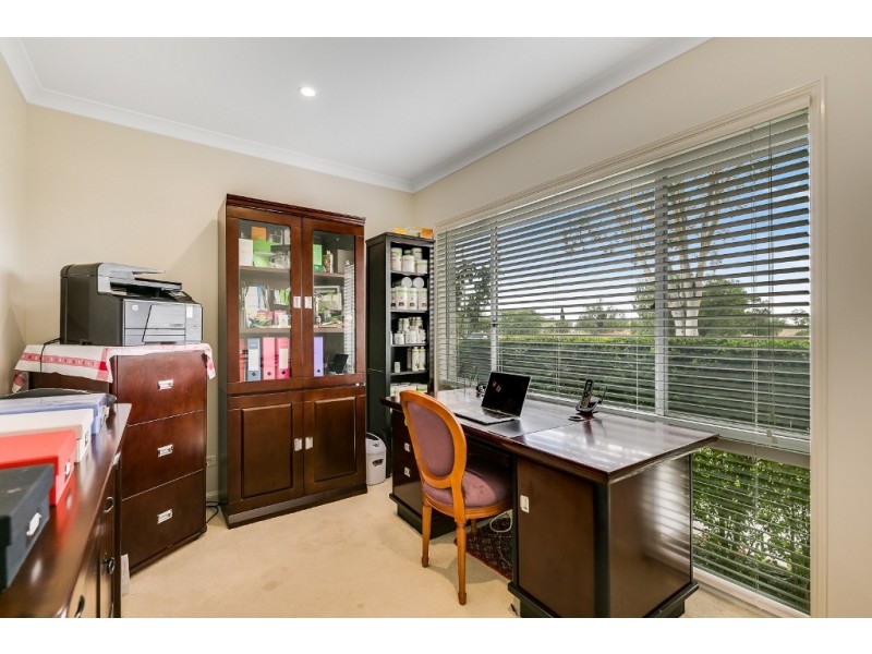 11 Piccadilly Lane, Helidon QLD 4344