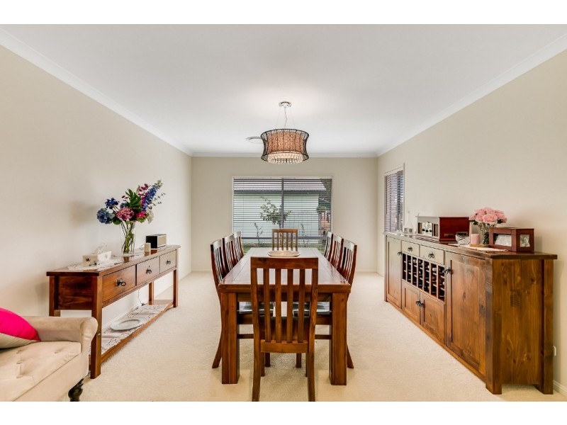 11 Piccadilly Lane, Helidon QLD 4344