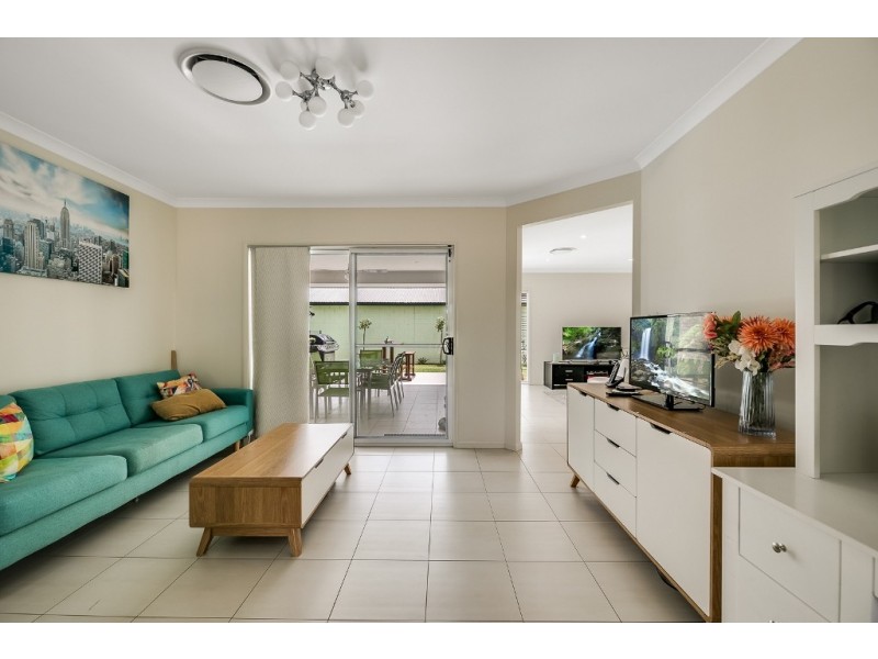 11 Piccadilly Lane, Helidon QLD 4344