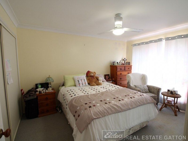 10 Parklea Drive, Placid Hills QLD 4343