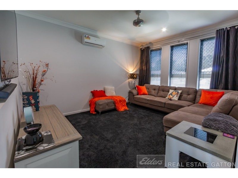 40 Placid Drive, Placid Hills QLD 4343