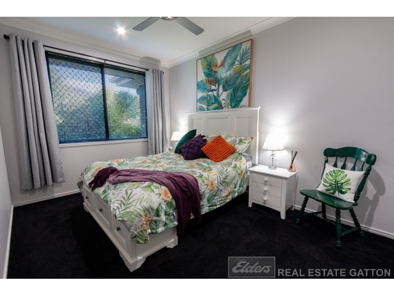 40 Placid Drive, Placid Hills QLD 4343