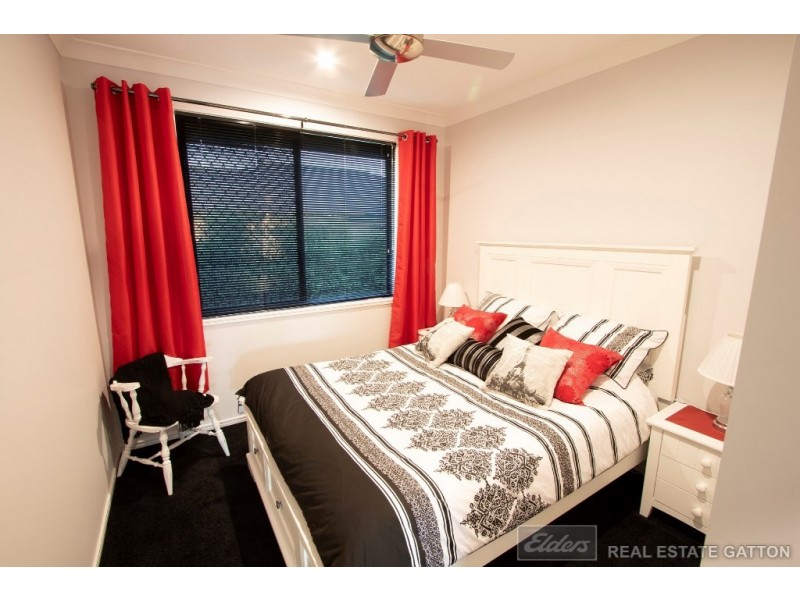 40 Placid Drive, Placid Hills QLD 4343