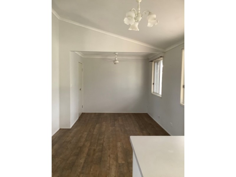 14 ANZAC AVENUE, Grantham QLD 4347