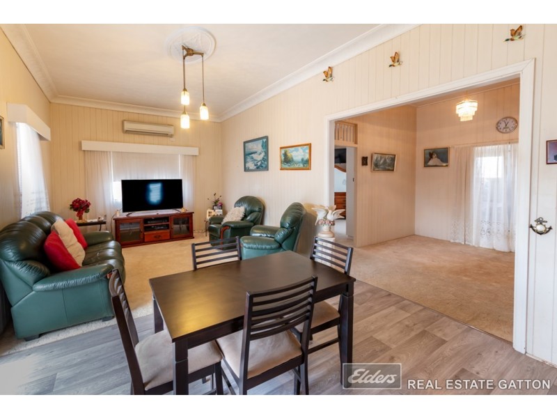 2 Hallas Street, Gatton QLD 4343