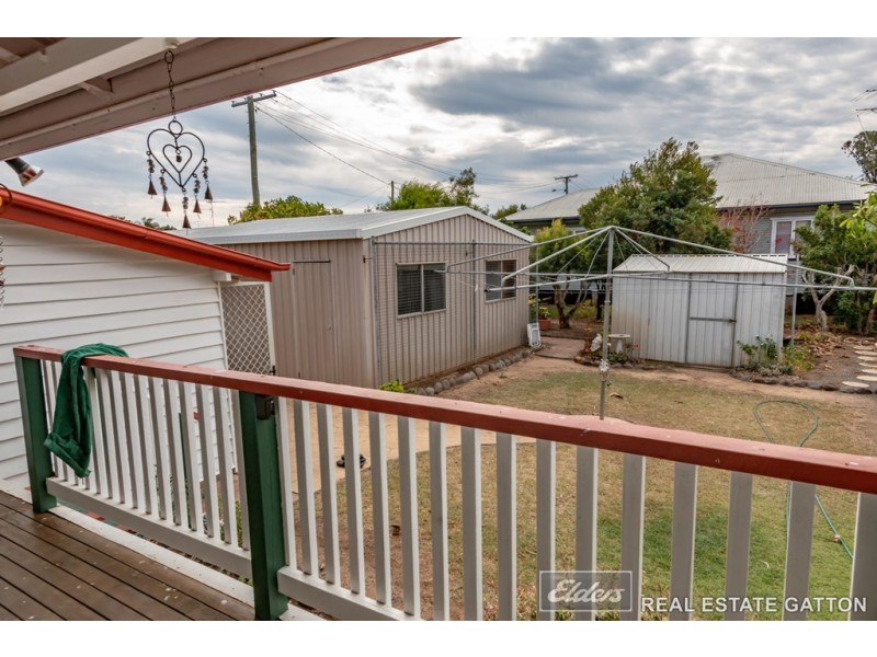 2 Hallas Street, Gatton QLD 4343