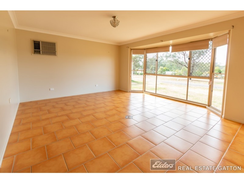 12 Anna Court, Placid Hills QLD 4343