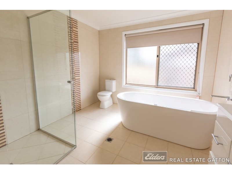 12 Anna Court, Placid Hills QLD 4343