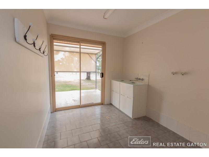 12 Anna Court, Placid Hills QLD 4343