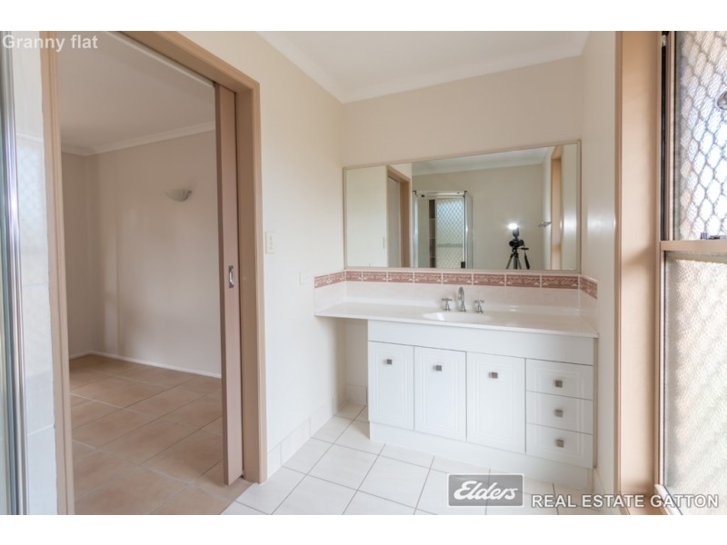 12 Anna Court, Placid Hills QLD 4343
