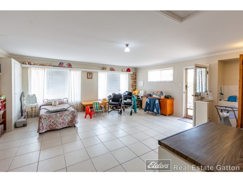 6 Nathan Court, Plainland QLD 4341