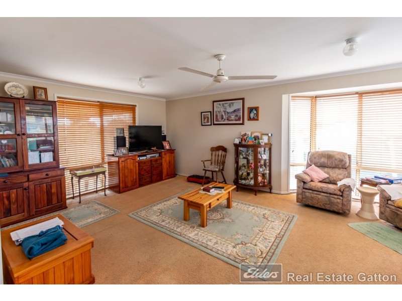 6 Nathan Court, Plainland QLD 4341
