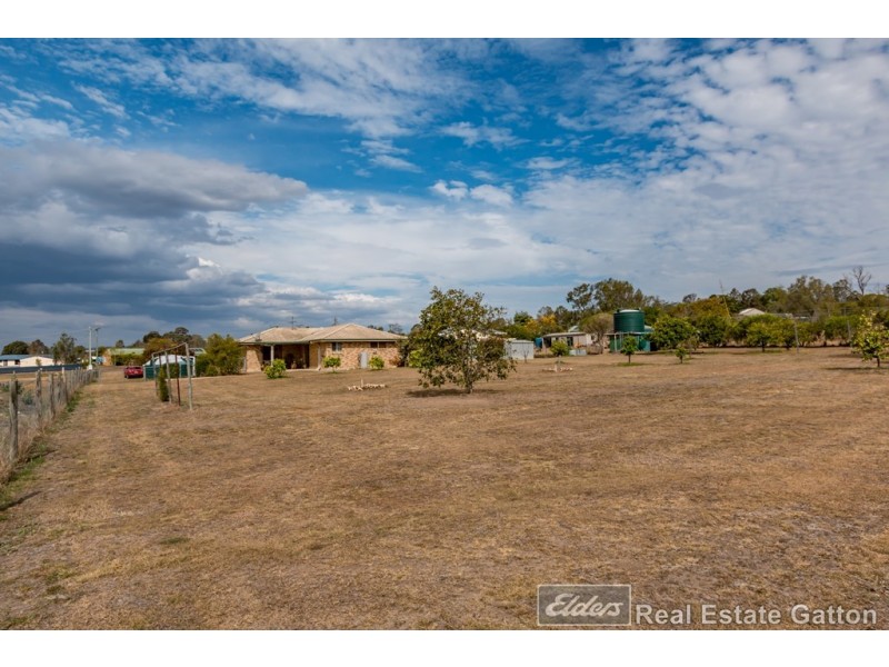 6 Nathan Court, Plainland QLD 4341