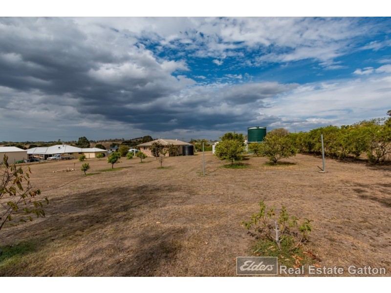 6 Nathan Court, Plainland QLD 4341