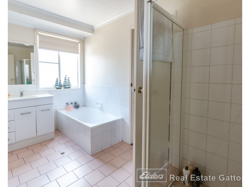 42 FITZGERALD STREET, Gatton QLD 4343