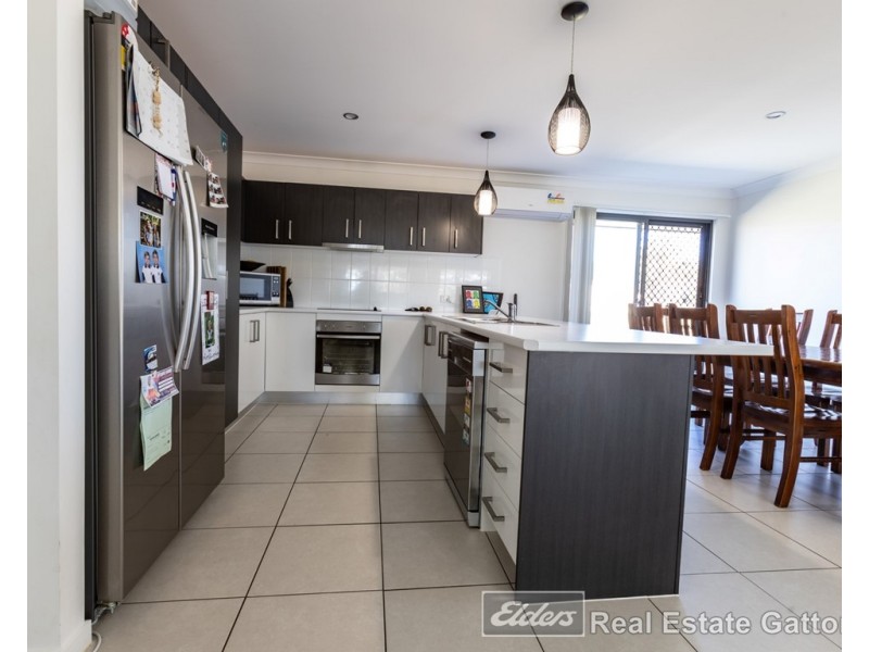 8 Brolga Way, Adare QLD 4343