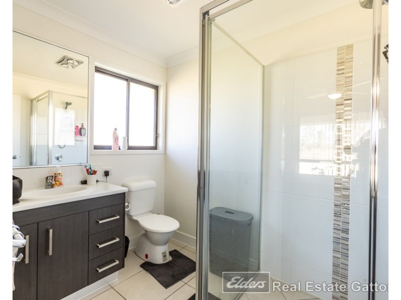 8 Brolga Way, Adare QLD 4343