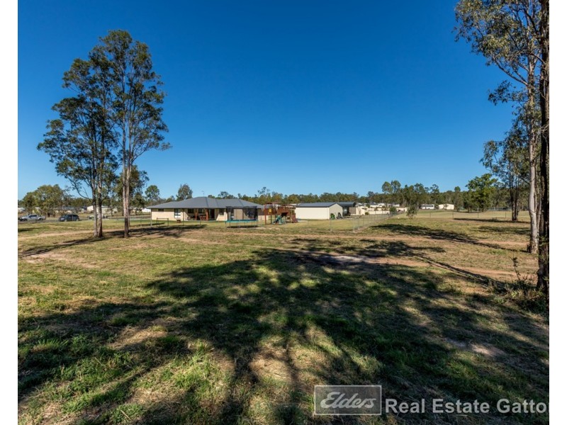 8 Brolga Way, Adare QLD 4343