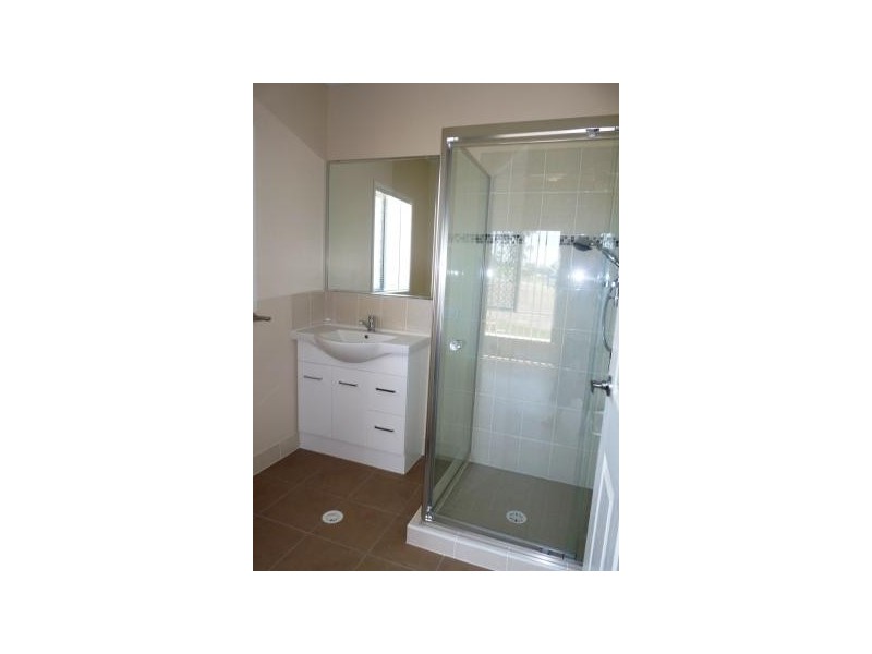 Kensington Grove QLD 4341