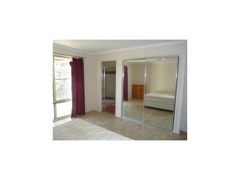 22 ROGERS DRIVE, Gatton QLD 4343