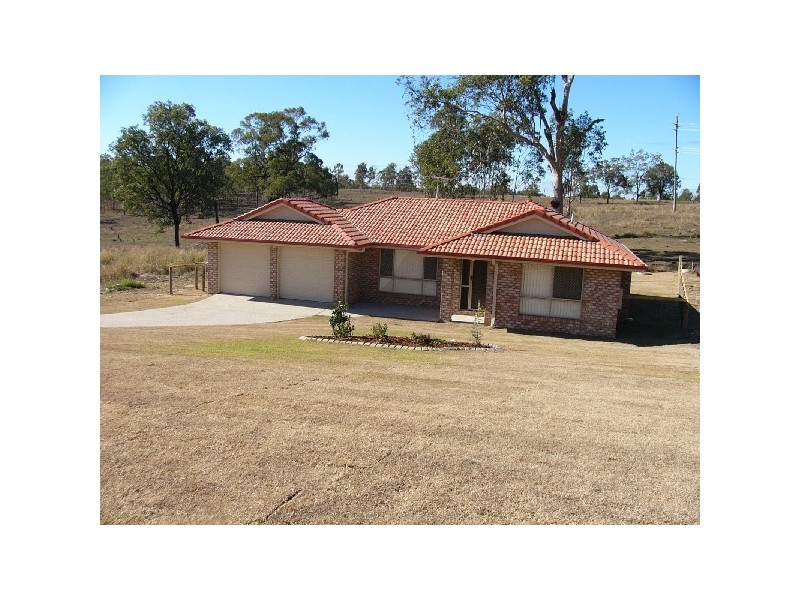 35 DAVIS CRESCENT, Gatton QLD 4343