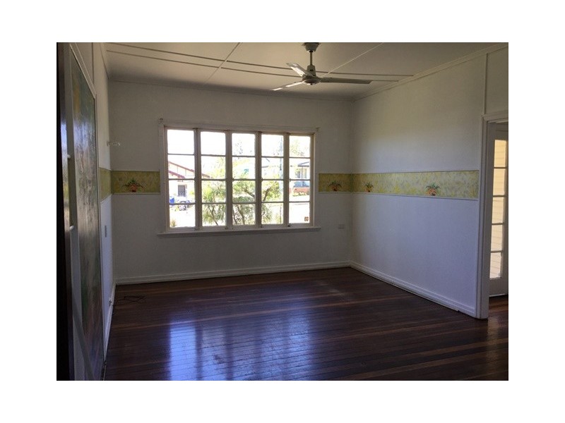 12 LOGAN STREET, Gatton QLD 4343