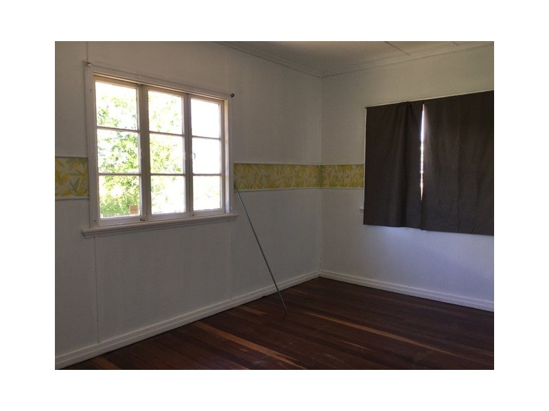 12 LOGAN STREET, Gatton QLD 4343