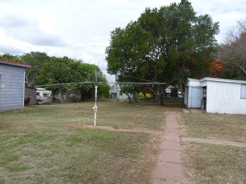 12 LOGAN STREET, Gatton QLD 4343
