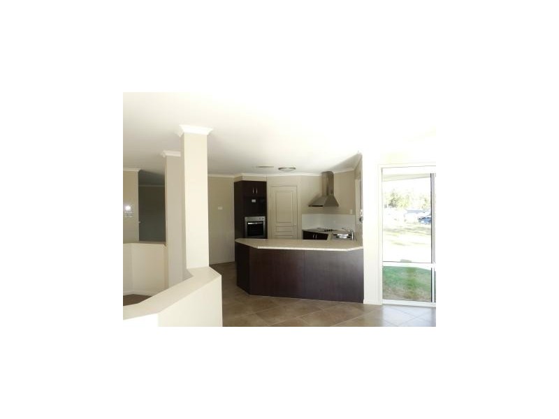 8 KURRAJONG ROAD, Gatton QLD 4343