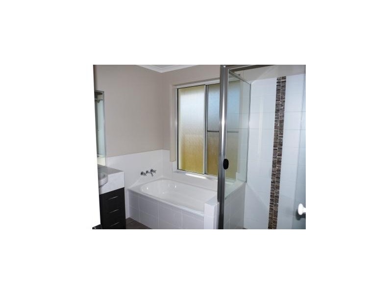 8 KURRAJONG ROAD, Gatton QLD 4343